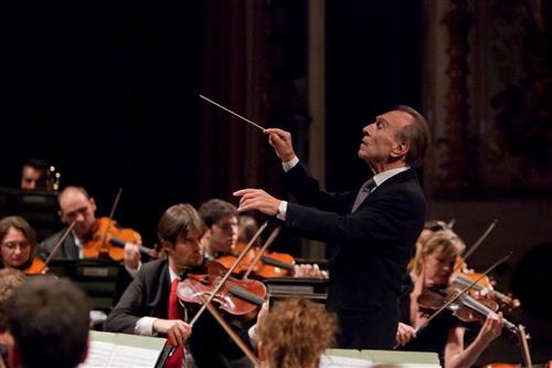 Serata in omaggio a Claudio Abbado